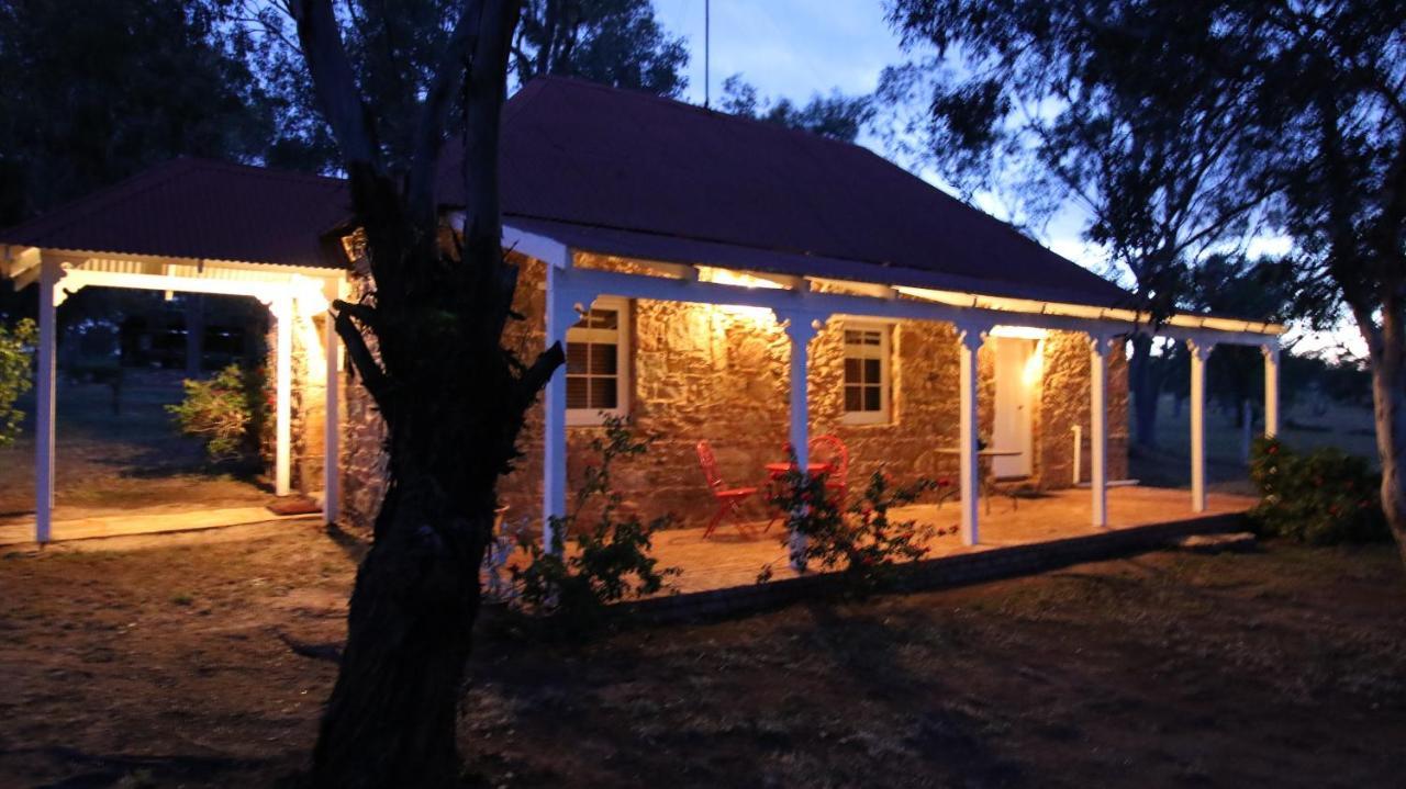 Dempster Cottage Irishtown Екстериор снимка